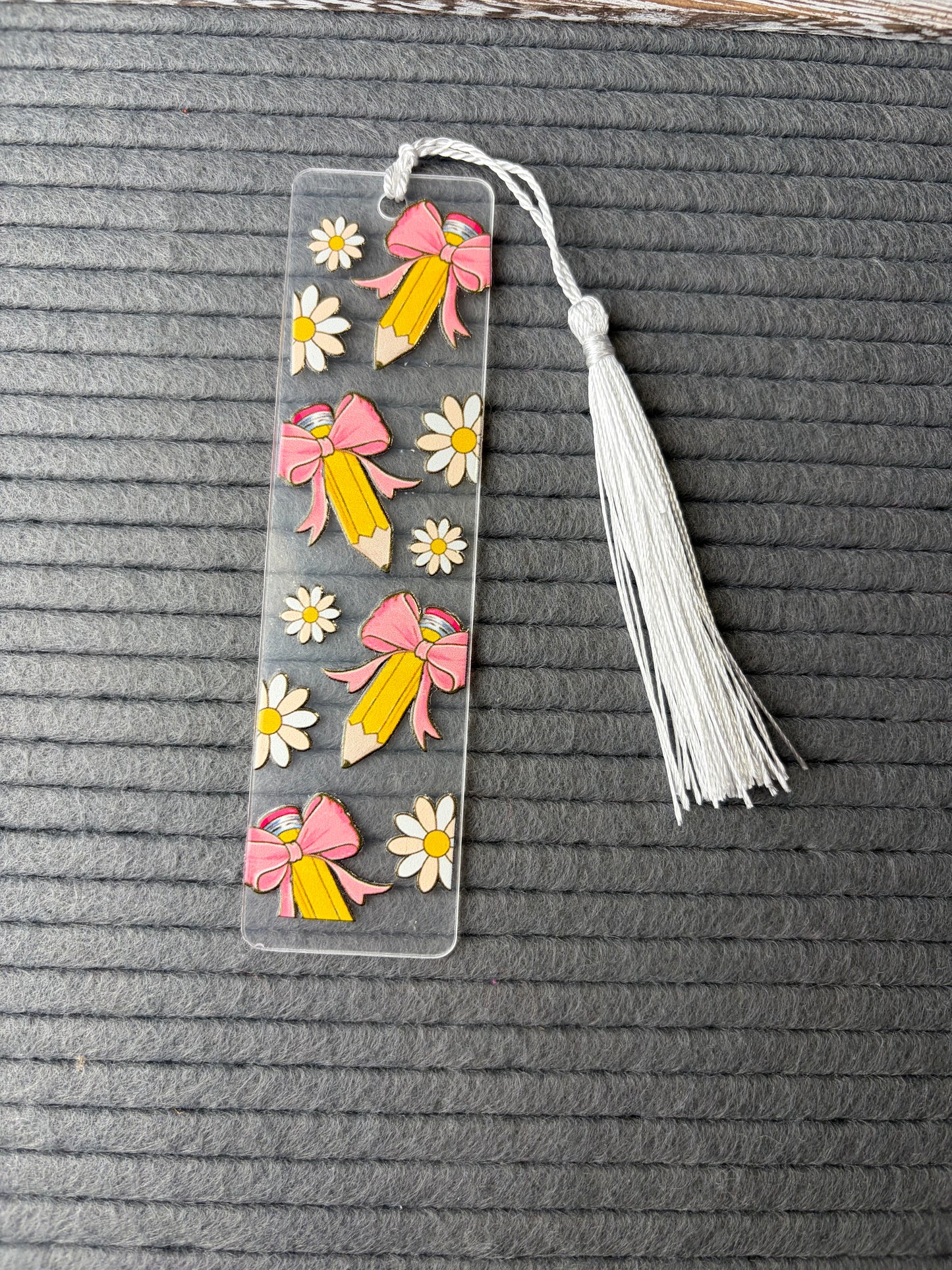 Pencil Bow bookmark